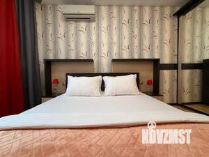 1-к квартира, посуточно, 42м2, 16/16 этаж