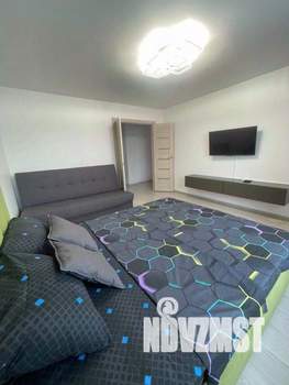 1-к квартира, посуточно, 53м2, 1/1 этаж