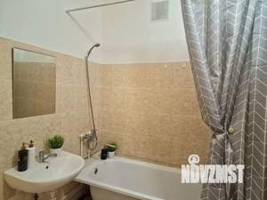 1-к квартира, посуточно, 45м2, 3/25 этаж