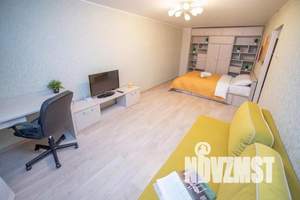 1-к квартира, посуточно, 35м2, 6/9 этаж