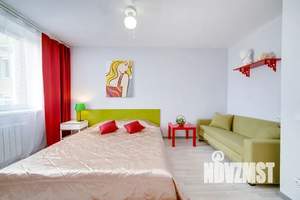 Студия квартира, посуточно, 40м2, 15/18 этаж