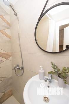 1-к квартира, посуточно, 15м2, 1/1 этаж