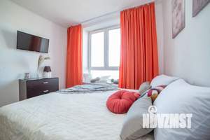 1-к квартира, посуточно, 38м2, 13/18 этаж