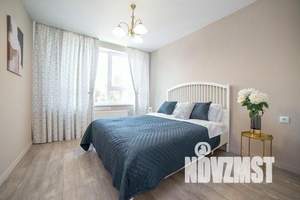 2-к квартира, посуточно, 42м2, 3/17 этаж