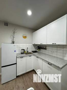 Студия квартира, посуточно, 35м2, 5/25 этаж