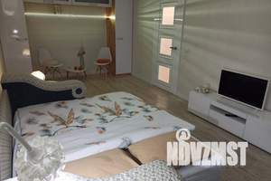 1-к квартира, посуточно, 44м2, 8/32 этаж