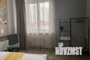 1-к квартира, посуточно, 40м2, 4/25 этаж