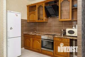 1-к квартира, посуточно, 49м2, 1/1 этаж