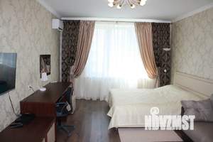 1-к квартира, посуточно, 48м2, 8/10 этаж