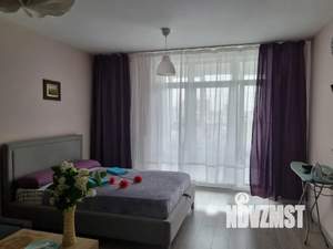 Студия квартира, посуточно, 35м2, 6/12 этаж