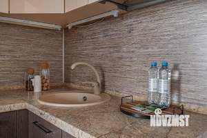 1-к квартира, посуточно, 42м2, 1/1 этаж