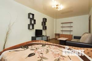 1-к квартира, посуточно, 33м2, 2/9 этаж