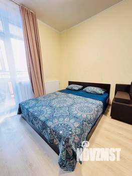 Студия квартира, посуточно, 40м2, 22/32 этаж