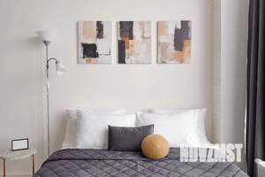 Студия квартира, посуточно, 31м2, 12/24 этаж