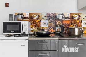 Студия квартира, посуточно, 35м2, 2/9 этаж