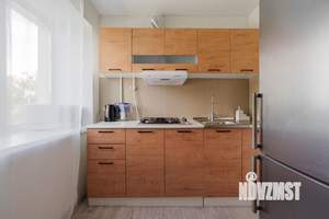 1-к квартира, посуточно, 46м2, 1/1 этаж