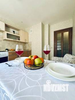 1-к квартира, посуточно, 38м2, 1/1 этаж