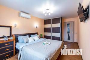 2-к квартира, посуточно, 65м2, 7/19 этаж