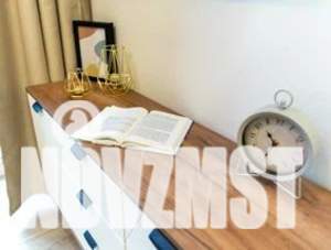 Студия квартира, посуточно, 20м2, 1/25 этаж