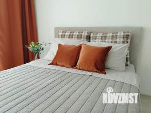 Студия квартира, посуточно, 30м2, 15/25 этаж