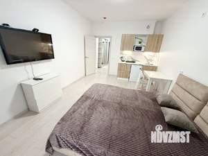 Студия квартира, посуточно, 30м2, 23/25 этаж