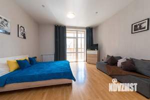 Студия квартира, посуточно, 40м2, 2/9 этаж
