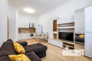 1-к квартира, посуточно, 43м2, 1/18 этаж