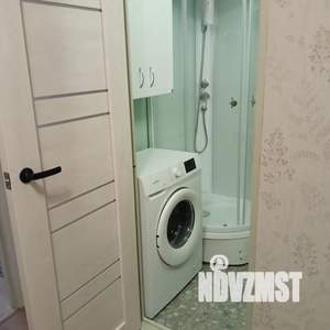 1-к квартира, посуточно, 40м2, 8/15 этаж