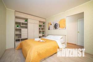 1-к квартира, посуточно, 35м2, 6/9 этаж