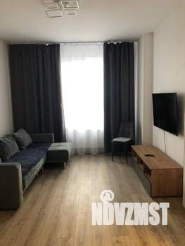 1-к квартира, посуточно, 40м2, 17/30 этаж