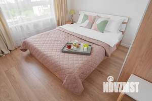 1-к квартира, посуточно, 37м2, 9/16 этаж
