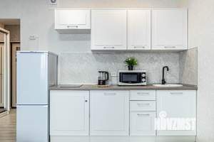 Студия квартира, посуточно, 30м2, 8/10 этаж