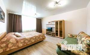 1-к квартира, посуточно, 49м2, 1/1 этаж