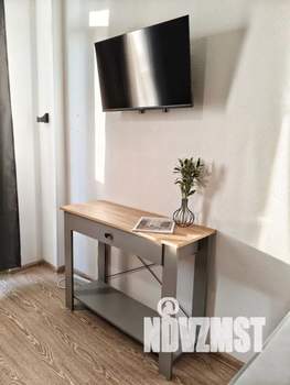 Студия квартира, посуточно, 30м2, 23/25 этаж