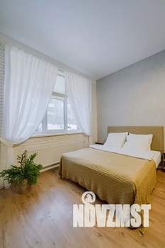 Студия квартира, посуточно, 30м2, 1/25 этаж