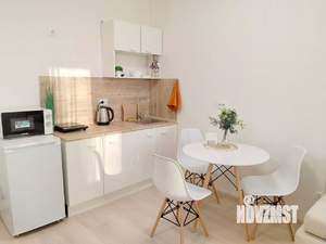 Студия квартира, посуточно, 27м2, 15/25 этаж