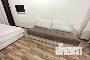 1-к квартира, посуточно, 40м2, 10/10 этаж