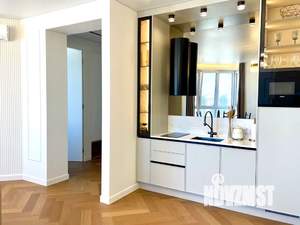 1-к квартира, посуточно, 56м2, 25/25 этаж