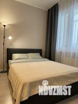 1-к квартира, посуточно, 37м2, 1/3 этаж