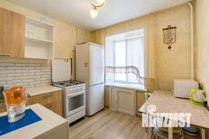 1-к квартира, посуточно, 40м2, 8/9 этаж