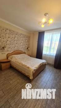 Студия квартира, посуточно, 22м2, 2/19 этаж