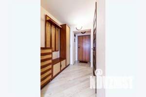 1-к квартира, посуточно, 10м2, 1/25 этаж