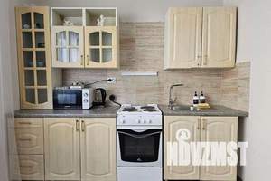 1-к квартира, посуточно, 35м2, 8/12 этаж