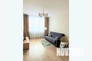 1-к квартира, посуточно, 40м2, 19/26 этаж