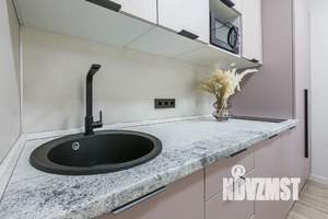 Студия квартира, посуточно, 25м2, 1/25 этаж