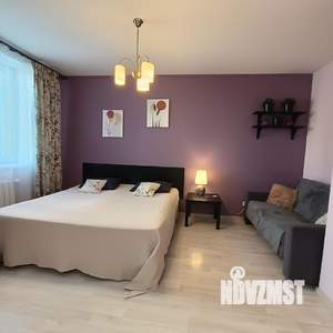 1-к квартира, посуточно, 40м2, 1/1 этаж