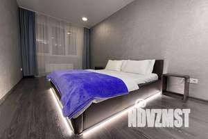 1-к квартира, посуточно, 49м2, 25/35 этаж