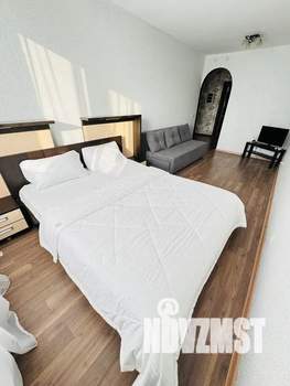 1-к квартира, посуточно, 45м2, 15/18 этаж