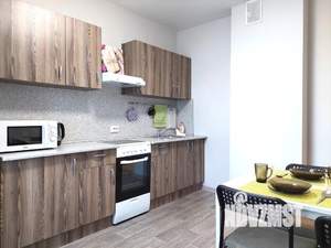 1-к квартира, посуточно, 38м2, 7/10 этаж