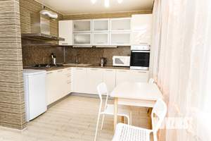 2-к квартира, посуточно, 56м2, 9/9 этаж